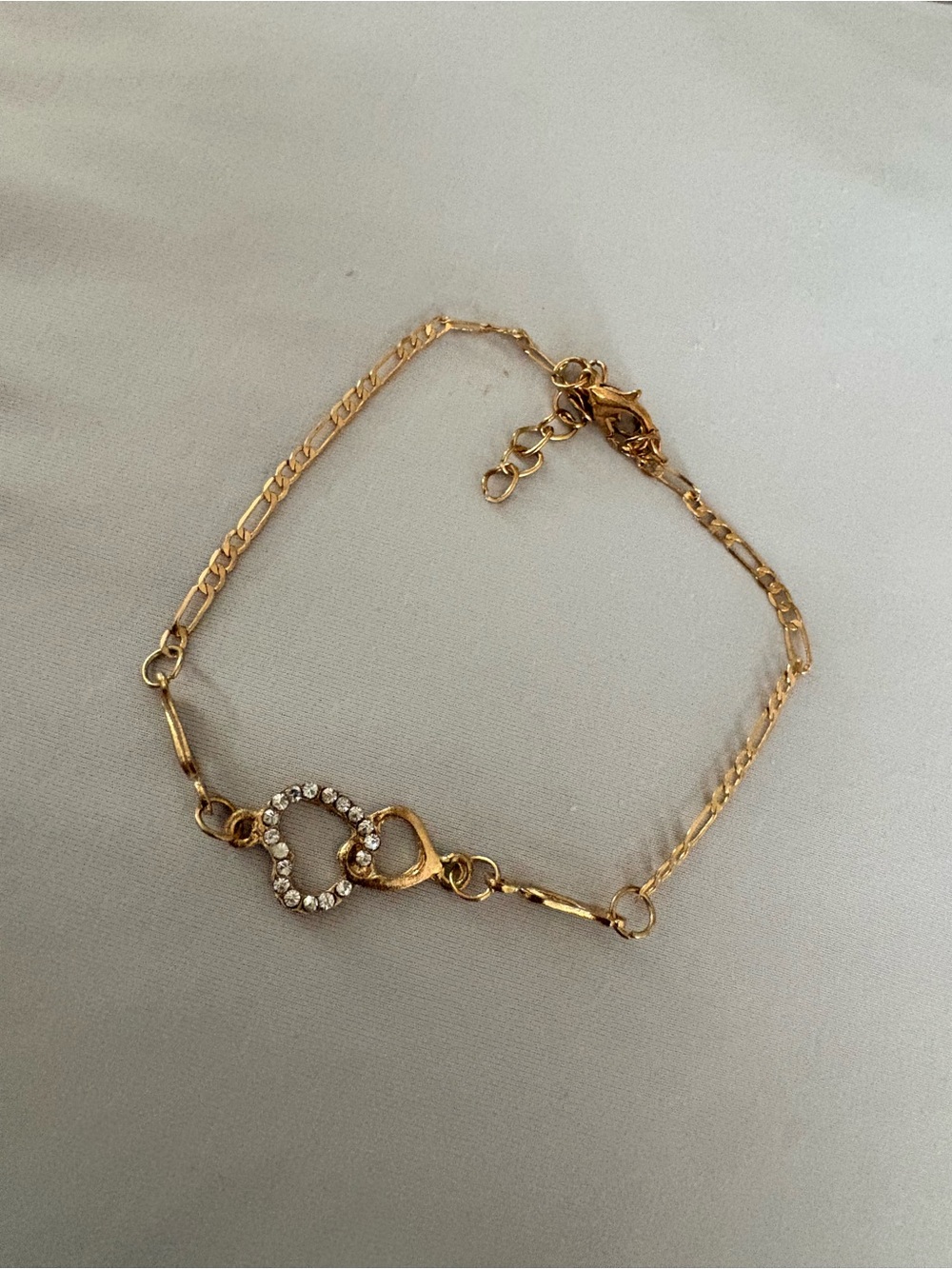 Gold Tone Heart Crystal Link Bracelet
